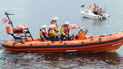 Rescue boat
The Rhu RNLI rescue boat gave a demonstration of a rescue as part of the bicentenary celebrations off Helensburgh pier on Saturday August 4 2012. Photo by David Speed.
