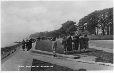 The West Seafront
The exact location is in uncertain. Undated, but note the clothing style.
