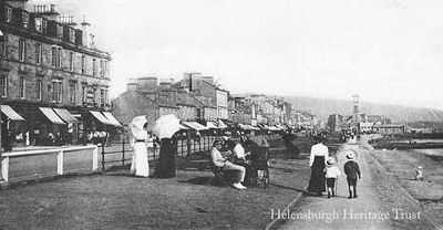 West Esplanade
A sunny day on Helensburgh seafront at the foot of William Street, when the esplanade was fenced off from West Clyde Street. Image circa 1903.
