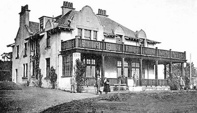 Helensburgh Golf Club
A view of the clubhouse at Helensburgh Golf Club in the summer of 1922, published by M.C.Robertson, West End Library, Helensburgh.
