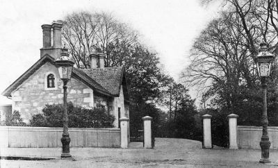 Hermitage Park Lodge
The Lodge which stood at the west gate of Helensburgh's Hermitage Park for many years, before being replaced by a modern bungalow used by successive Parks Superintendents. Image supplied by Sandy Kerr.
