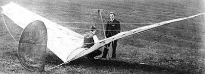 Percy Pilcher with his Bat glider
Taken in 1895, probably at Auchensail Farm, Cardross.
