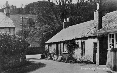 The Clachan
The Clachan at Rosneath, published by E.Eakin, Rosneath Post Office. Clachan is Gaelic for hamlet. Image date unknown.
