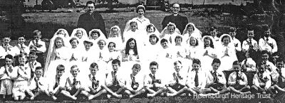First Communicants
First Communicants at Helensburgh's St Joseph's Church. Image, circa 1957, supplied by John Booth whose youngest brother Harry is in the back row of the picture 4th boy from the end on the right.
