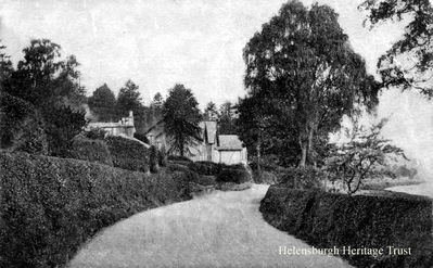 Rosneath
An old image of Stroul, Rosneath, supplied by Eleanor Evans. Image date unknown.
