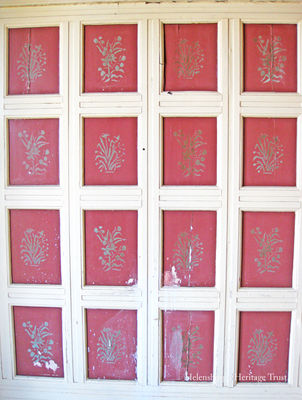 Cairndhu panels
Decorated panels in need of repair at the former Cairndhu Hotel, later a nursing home for the elderly and now disused and boarded up. Originally Cairndhu House, it was built in 1871 to a William Leiper design in the style of a grand chateau for John Ure, Provost of Glasgow, whose son became Lord Strathclyde and lived in the mansion. 2011 image by Stewart Noble.
