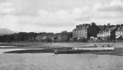 The Paddling Pool
The paddling pool on Helensburgh's west seafront. Date unknown.
Keywords: paddling pool