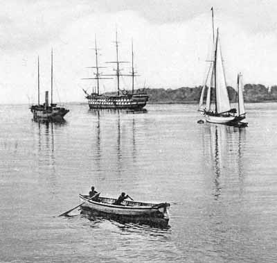 The Empress
A 1905 photograph of the Training Ship Empress and two large yachts moored in Rhu Bay. Formerly the warship Revenge, the Clyde Training Ship Association vessel was home and school to 350-400 boys.
