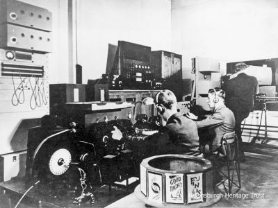 30 line TV
30 line TV from the BBC, circa 1932. T.H.Bridgewater is on the left.
