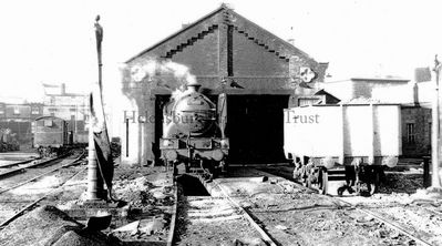 67602 at Helensburgh
The steam locomotive 67602 is seen at the Helensburgh Shed beside the Central Station, where the Co-op Supermarket now stands. It is of the Gresley-designed V1 Class, introduced in 1930 and weighing 84 tons. Image date unknown.
