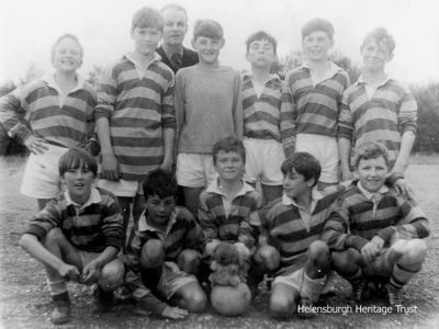 Clyde Street School team
This team from Clyde Street Primary School, managed by janitor Willie Cowe, played in the 1965 Don Cup final at East King Street, but the result is not known. In front are: Jim Urquhart, Billy McKechnie, Paul ?, Simon Fraser and Walter Dolan; standing are Steven Thorpe, William Bell, ?, Donald Paterson, George Murray and Edward McKell. Please email the editor if you can fill in the missing names.
