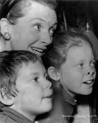 Deborah Kerr and daughters
Noses pressed against the train window pane, Melanie Jane, aged ten, and Francesca Anne, six, are joined by their mother, Helensburgh film star Deborah Kerr, taking a last look at London before leaving Waterloo Station on the Queen Elizabeth boat train to Southampton on October 19 1957 on their way to the United States, where Deborah was about to start filming 'Separate Tables' with David Niven.
