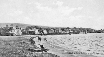 East Bay
The East Bay and esplanade before the sea wall was built, with Queen's Hotel in the distance dominating other buildings. Image circa 1924.
