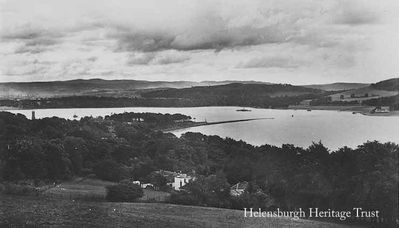 Gareloch from above Rhu
A view over Rhu Spit — before it was dredged and widened — to Rosneath from above Rhu. Image circa 1920.
