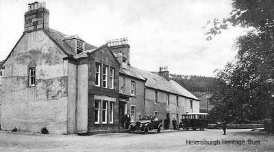Luss Hotel
Travellers arrive at Luss Hotel on Loch Lomondside. Image c.1900 by courtesy of the Helensburgh Memories website.
