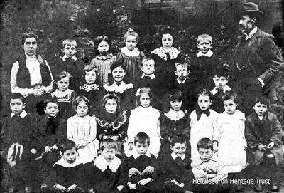 Rhu School c.1908
The teacher and pupils of Rhu Public School. More details would be welcome. Image supplied by Liz Sutherland.
