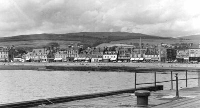 Helensburgh Seafront
From the pier. Date circa 1960.
